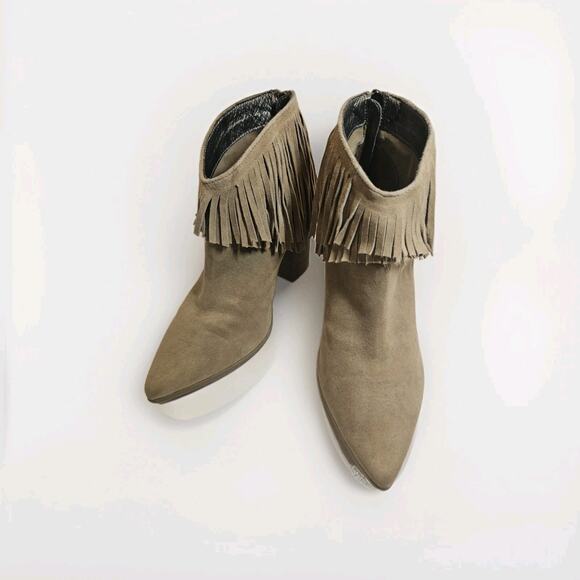 Kenneth Cole Reaction Pull Ashore Fringe Boots Almond Suede Ankle Boots Sz 9 M - Picture 2 of 7